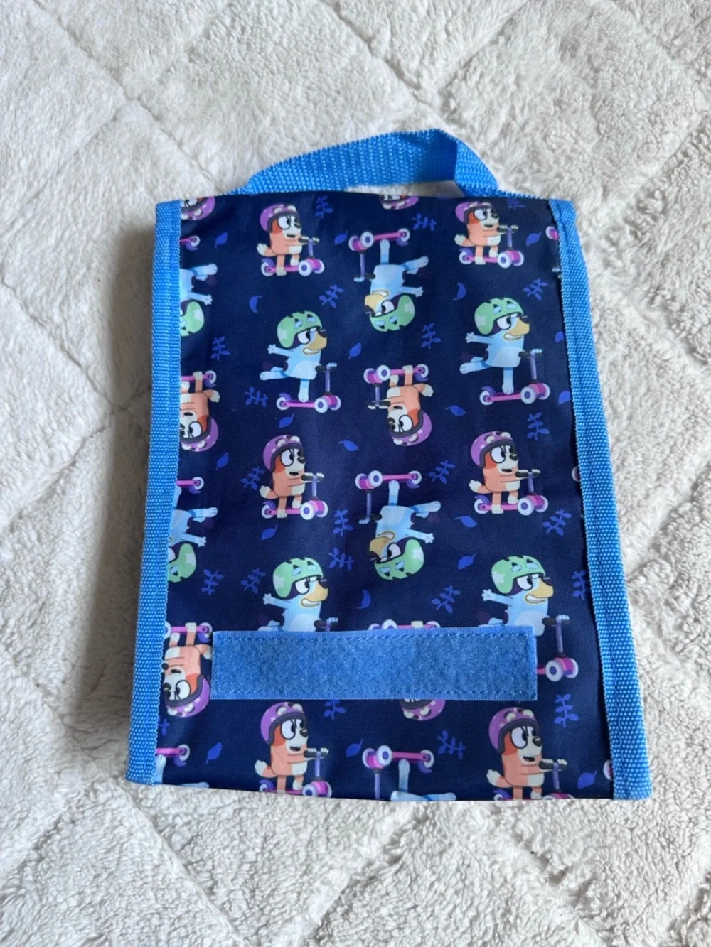Disney | Bluey and Bingo Scooter Print Lunch bag